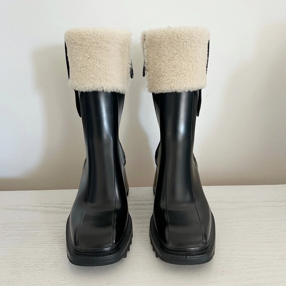Chloé Black Rain Boot with Cream Shearling Cuff